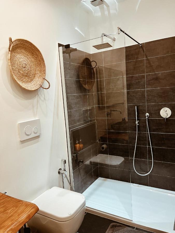 Kero Luxury Rooms กาญารี ภายนอก รูปภาพ